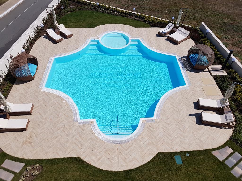 Morning Star Deluxe Apartment Черноморец Екстериор снимка